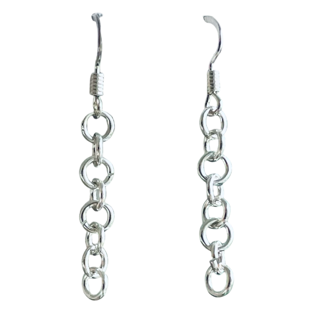 Long chain pendant earring