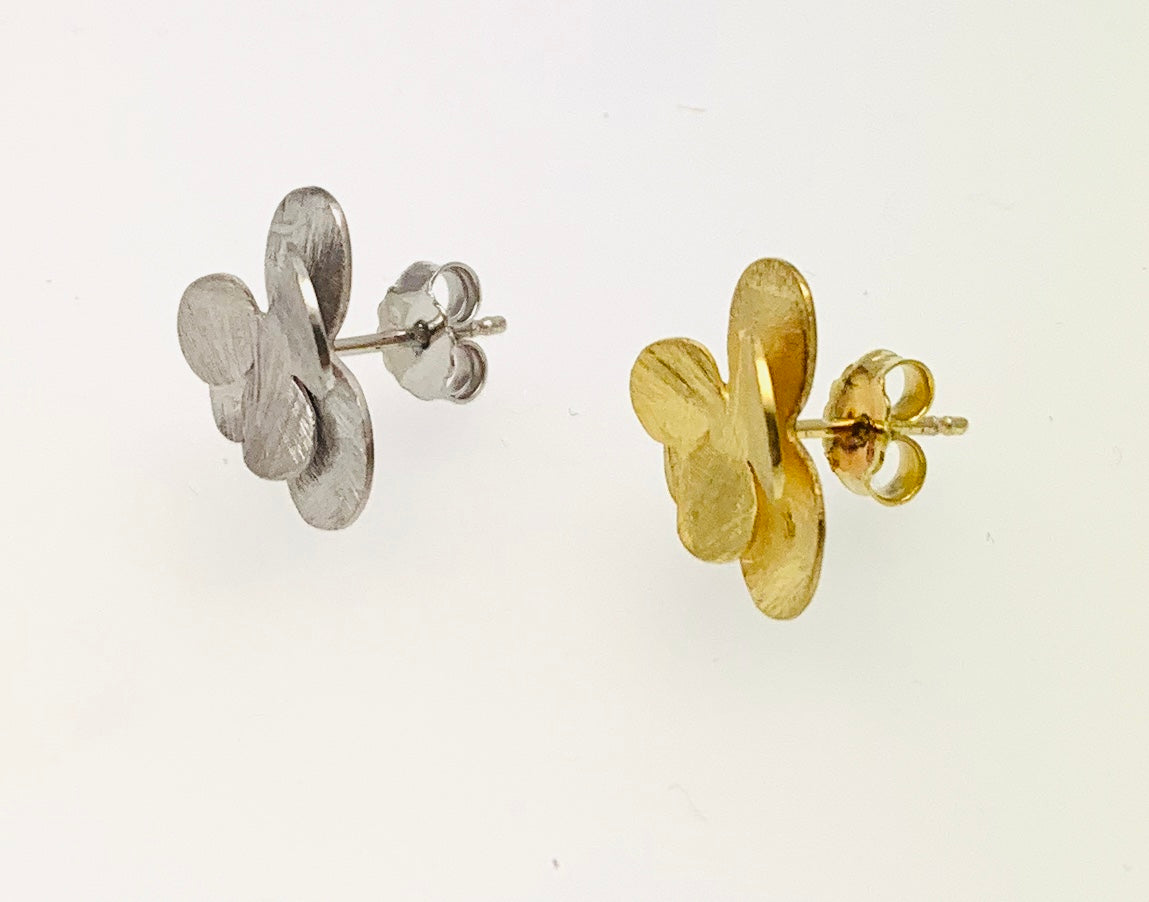 Flower earring