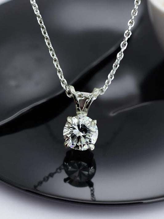 Valkokultainen Laboratorio Timanttiriipus 0,50 ct