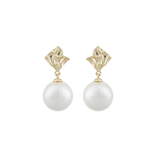 Five pearl pendant ear g/white